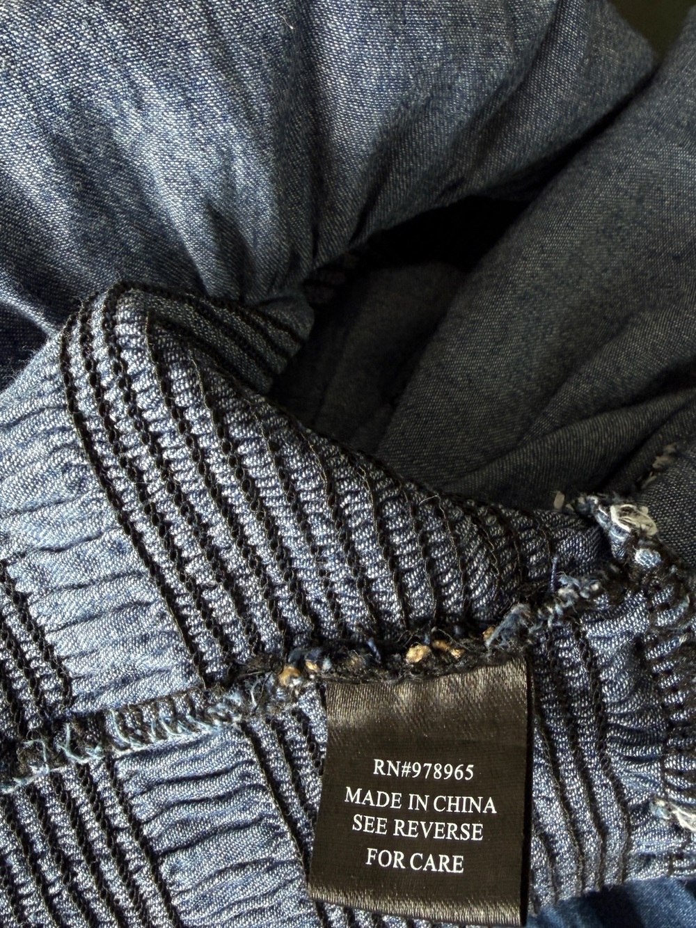 Indigo & Lace Chambray Smocked Wide Leg Jumpsuit Boho Cottagecore Pockets Medium - Picture 8 of 9